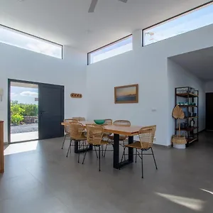 North Shore Villas, Makai, Heated & Shared Pool Ferienhaus Lajares